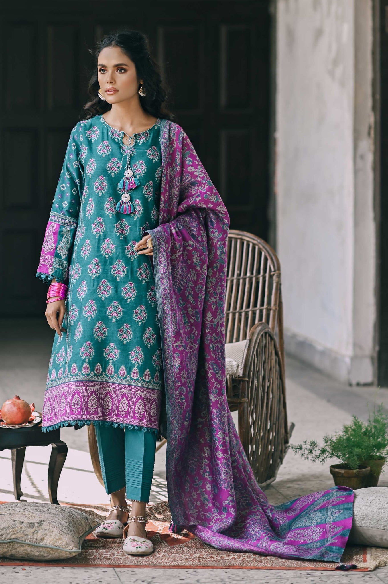 Unstitched 3 Piece Yarn Dyed Jacquard Suit