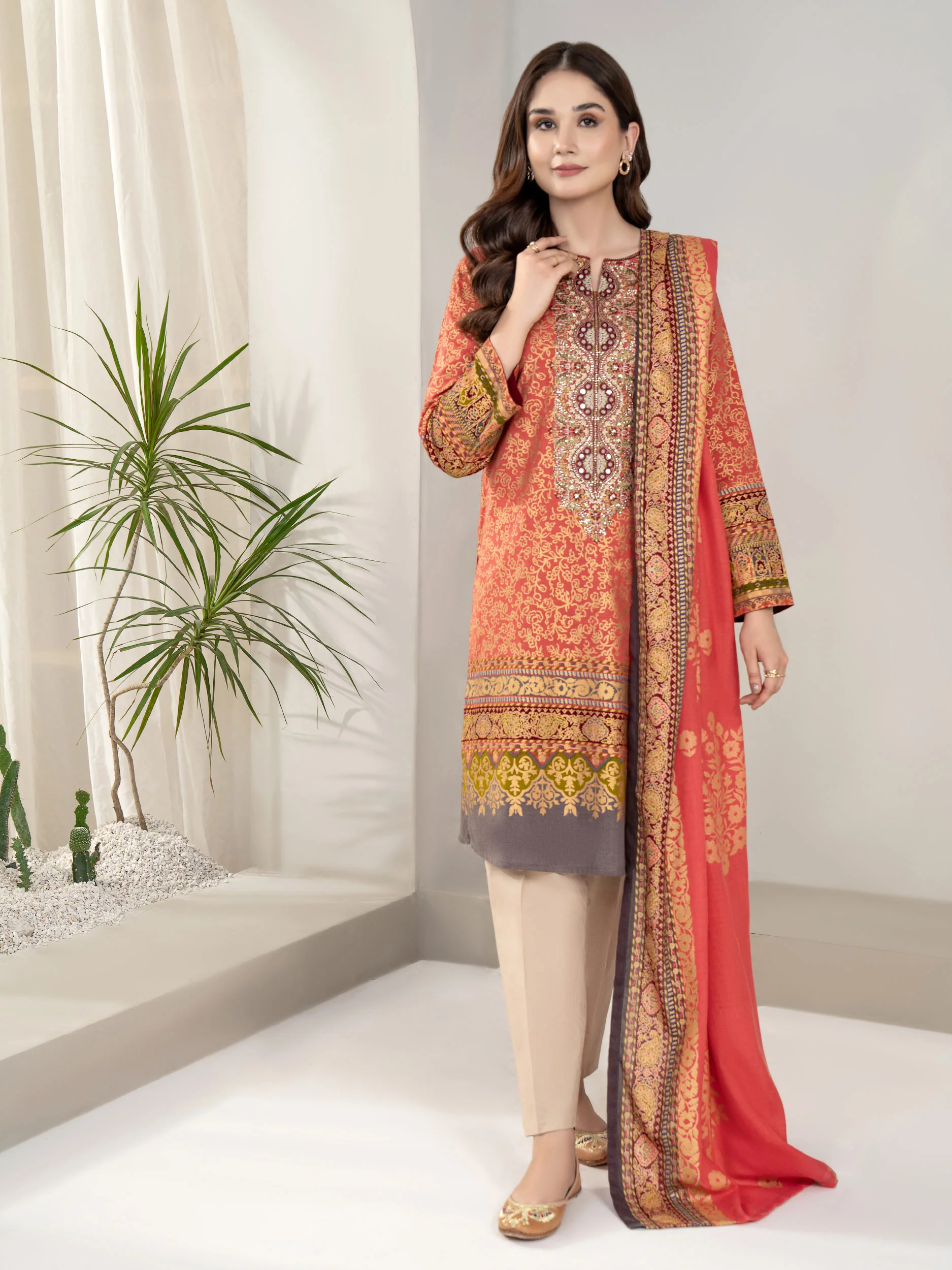 2 Piece Khaddar Suit Embroidered