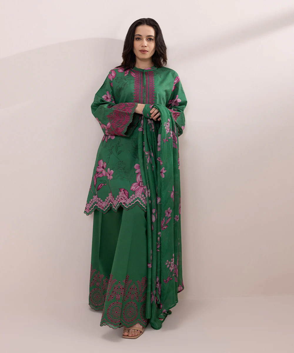 EMBROIDERED LAWN SUIT Bottle Green sapphire sale 2024