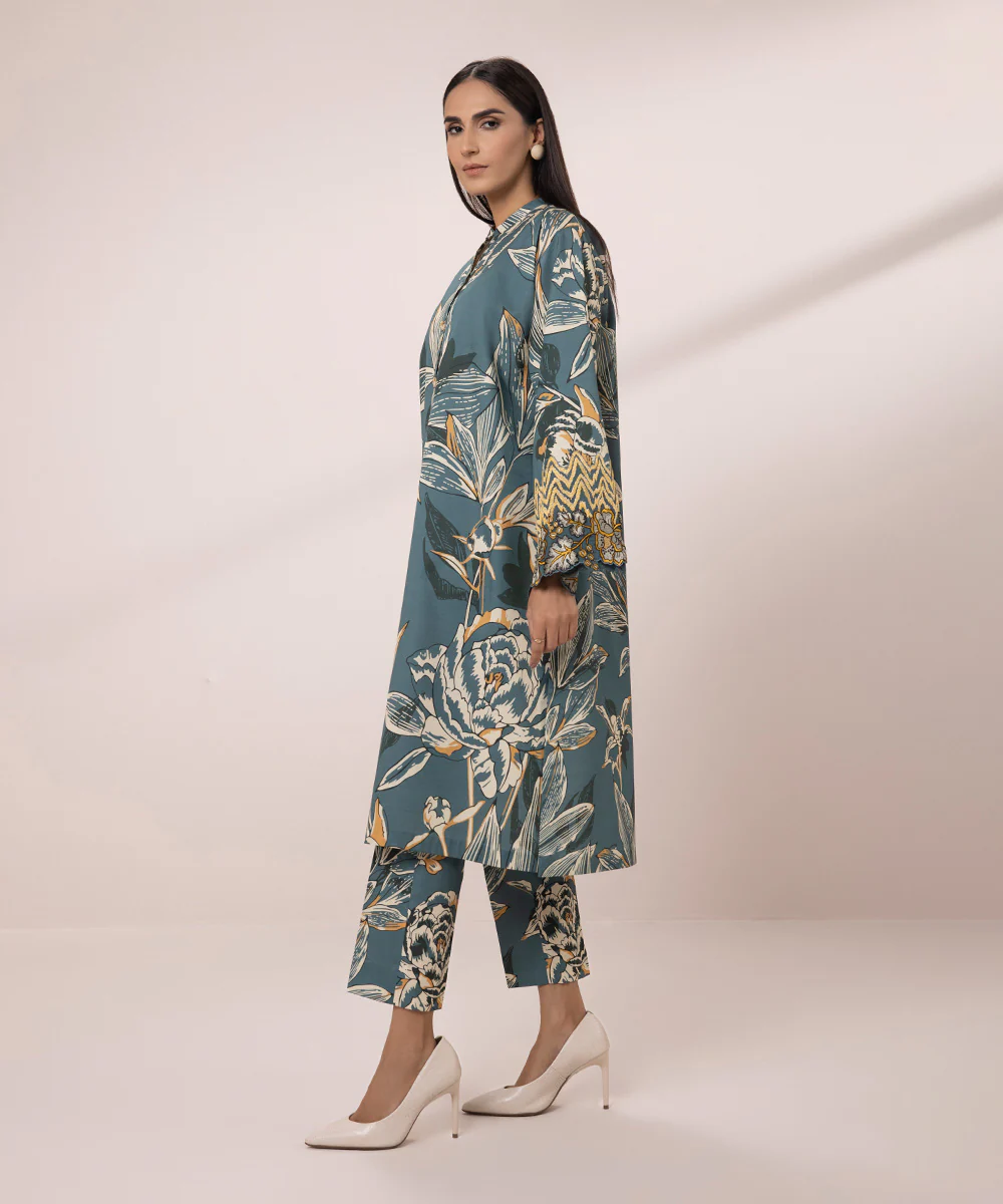 EMBROIDERED LAWN SUIT blue grey sapphire sale 2024