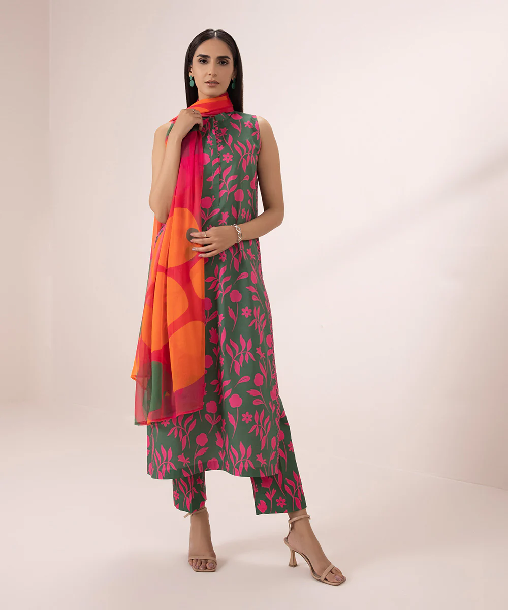 PRINTED LAWN SUIT Pink and orange sapphire sale 2024