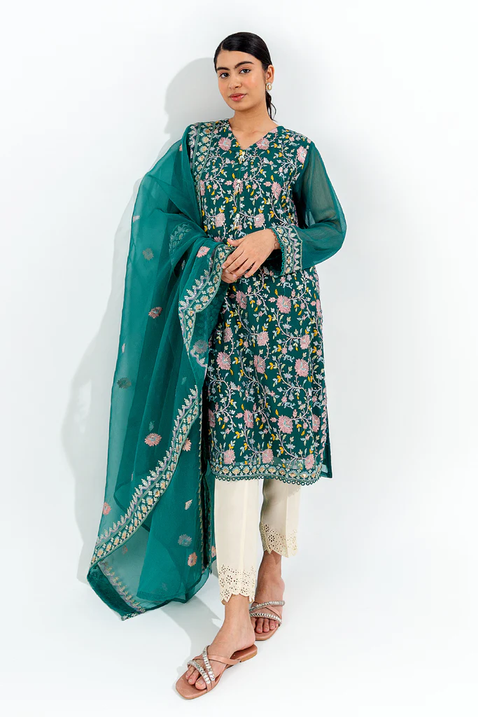 2 Pc Embroidered Chiffon Suit