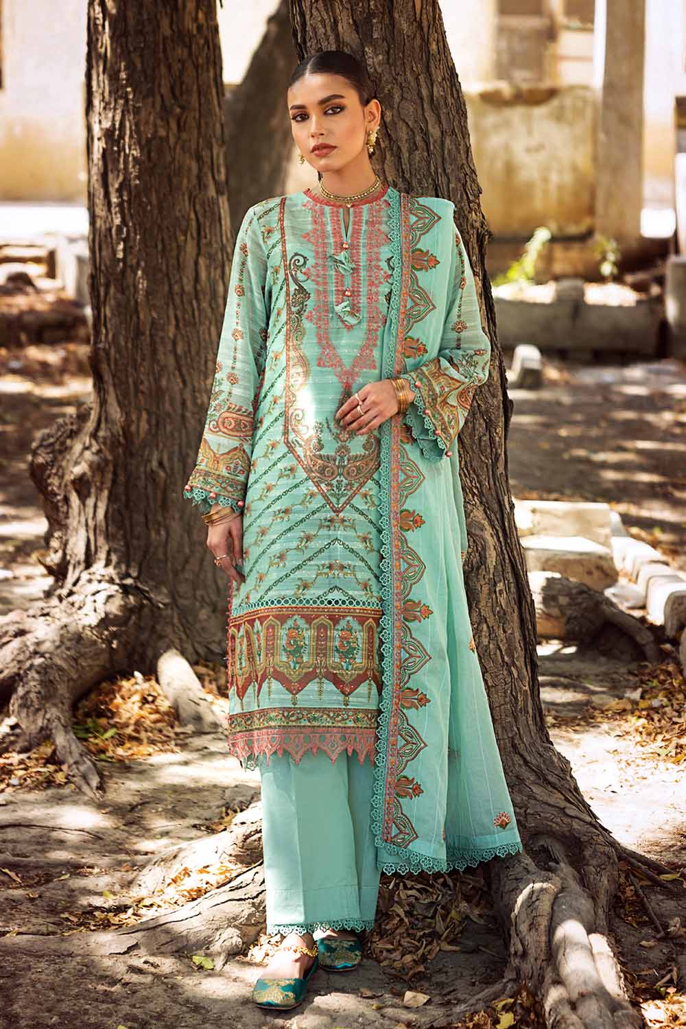 3PC Embroidered Digital Printed Suit