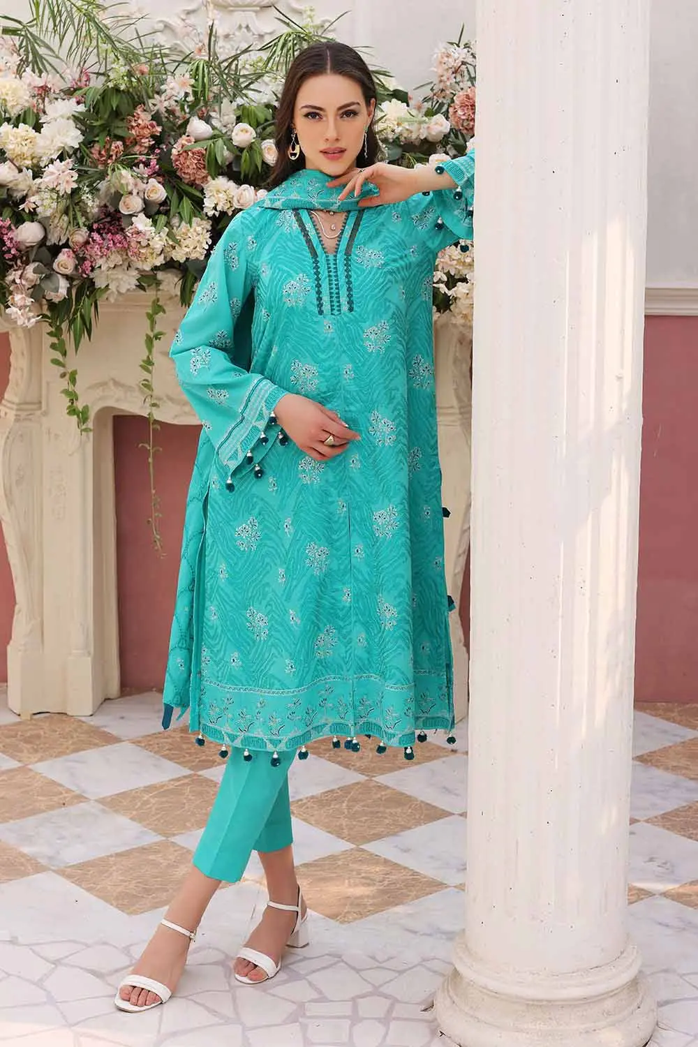 3PC Embroidered Lawn Unstitched Suit